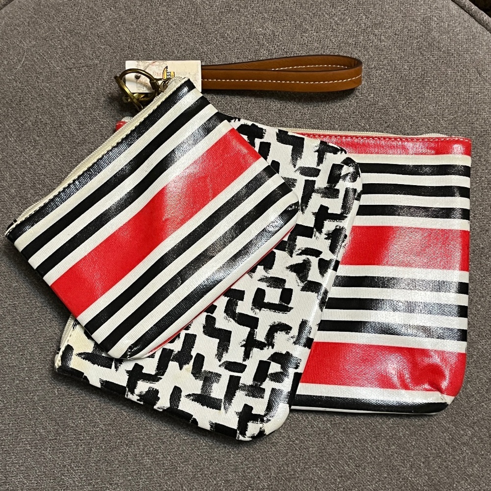 NWT Fossil 3 Cosmetic Red Stripe Triple Key Per Keyper Organizer Makeup Coated